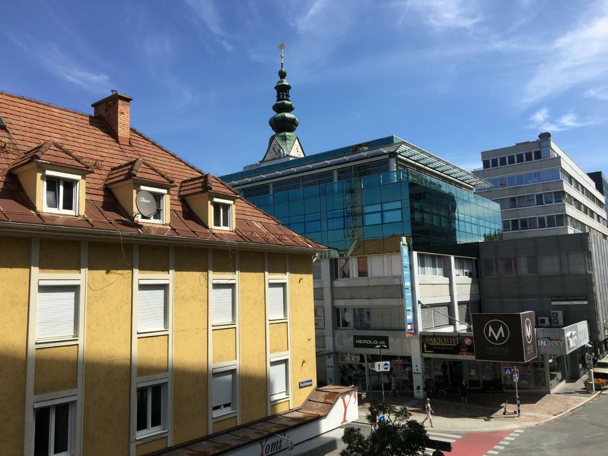 Die Stadtoase Klagenfurt am Woerthersee Exterior photo
